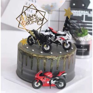 Bánh sinh nhật hình xe mô tô - mẫu bánh sinh nhật đẹp cho người yêu